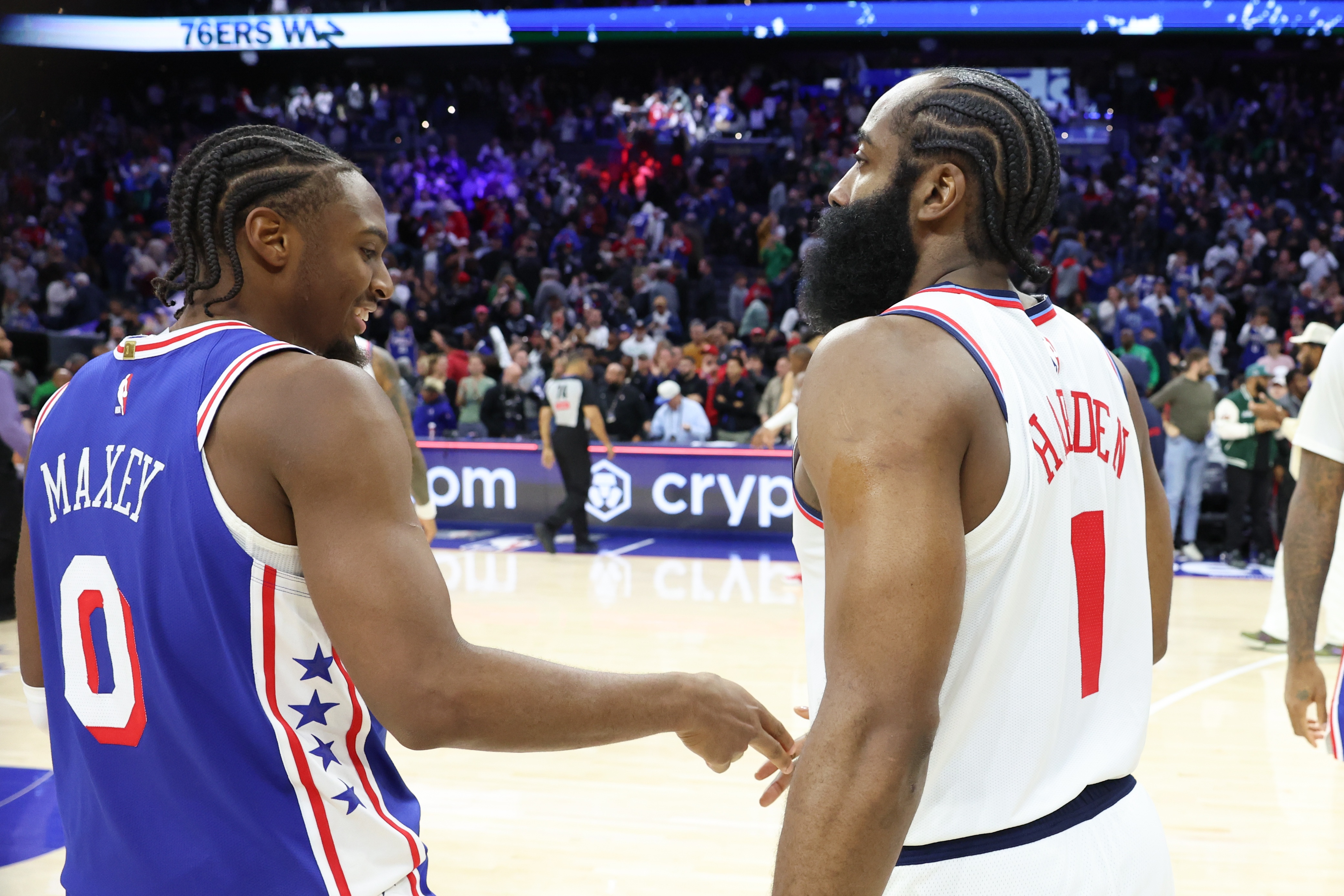 188金宝博体育-马克西：我从哈登那儿学到后撤步 艾弗森和韦德是我的最爱