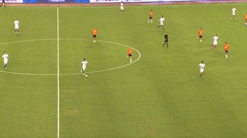 1661604271141053202.gif 陈蒲.gif